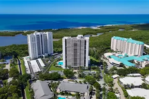 5601 Turtle Bay Dr, Naples, FL 34108 - Photo 24