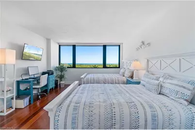 5601 Turtle Bay Dr #402, Naples, FL 34108 - Photo 12