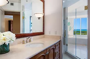 6597 Nicholas Blvd, Naples, FL 34108 - Photo 14