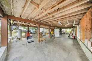 916 Euclid Ave, Lehigh Acres, FL 33972 - Photo 30