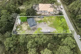 916 Euclid Ave, Lehigh Acres, FL 33972 - Photo 2