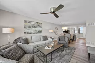 320 Seaview Ct, Marco Island, FL 34145 - Photo 6