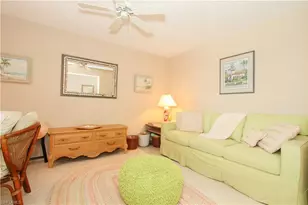 10686 Gulf Shore Dr, Naples, FL 34108 - Photo 12