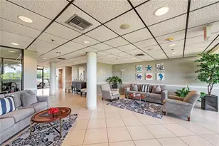 17 Bluebill Ave, Naples, FL 34108 - Photo 14