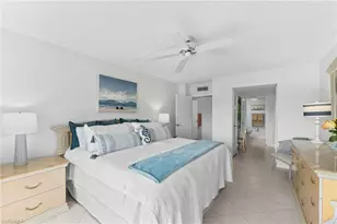 1977 Gulf Shore Blvd N, Naples, FL 34102 - Photo 18