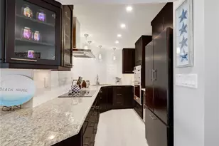 4001 Gulf Shore Blvd N, Naples, FL 34103 - Photo 24