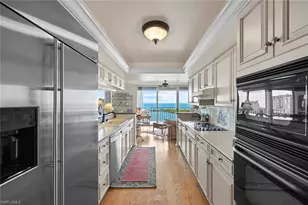 5550 Heron Point Dr, Naples, FL 34108 - Photo 12