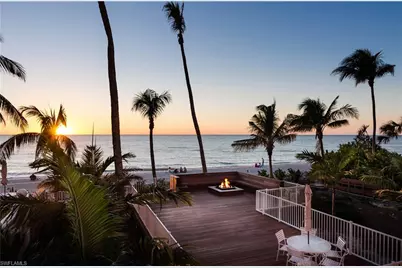 3377 Gulf Shore Blvd N #1B, Naples, FL 34103 - Photo 2