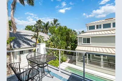 640 2nd St S #2, Naples, FL 34102 - Photo 14