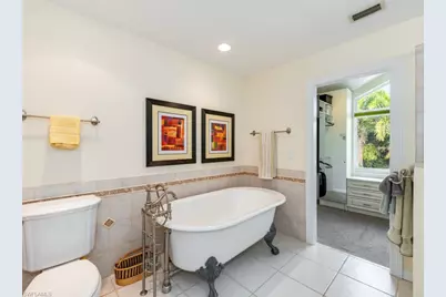 640 2nd St S #2, Naples, FL 34102 - Photo 16