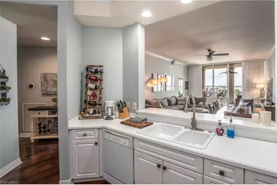 450 Bayfront Pl #4508, Naples, FL 34102 - Photo 6