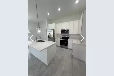 1042 N Bronze Ct, Labelle, FL 33935 - Photo 4