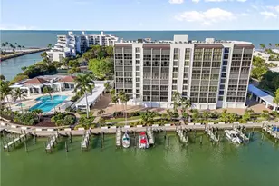 2400 Gulf Shore Blvd N, Naples, FL 34103 - Photo 18