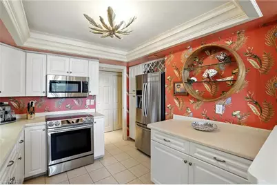 2400 Gulf Shore Blvd N #804, Naples, FL 34103 - Photo 8