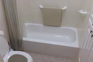 3760 Inverrary Dr, Lauderhill, FL 33319 - Photo 12