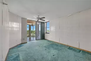 6101 Pelican Bay Blvd, Naples, FL 34108 - Photo 20