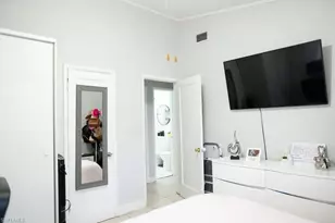 18040 NW 2nd Ct, Miami Gardens, FL 33971 - Photo 14