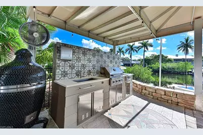 27191 Del Ln, Bonita Springs, FL 34135 - Photo 32