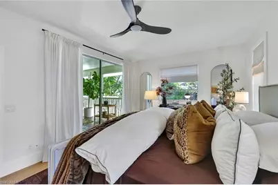 746 Park Ave, Naples, FL 34110 - Photo 8