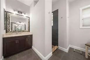 646 Vintage Reserve Cir, Naples, FL 34119 - Photo 12