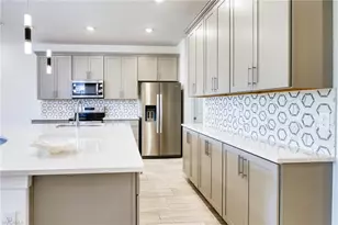 4263 Sonoma Oaks Circle, Naples, FL 34119 - Photo 18