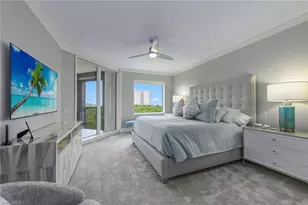 8960 Bay Colony Dr, Naples, FL 34108 - Photo 12