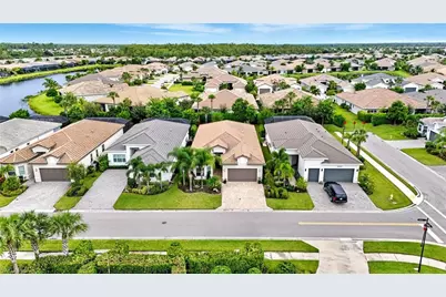 28604 Moraga Ln, Bonita Springs, FL 34135 - Photo 36
