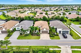 28604 Moraga Ln, Bonita Springs, FL 34135 - Photo 36