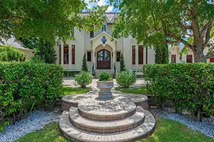 730 21st Ave S, Naples, FL 34102 - Photo 6