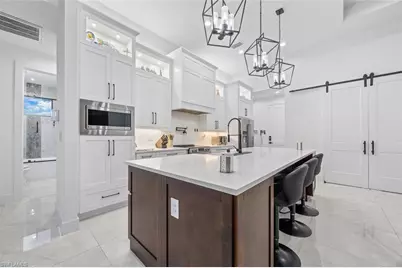 1607 NE 23rd St, Cape Coral, FL 33909 - Photo 10