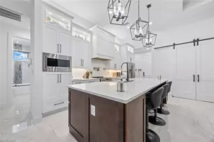 1607 NE 23rd St, Cape Coral, FL 33909 - Photo 10