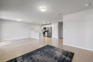 8015 Mangrove Cir, Labelle, FL 33935 - Photo 10