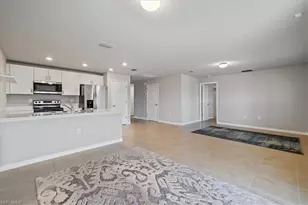 8015 Mangrove Cir, Labelle, FL 33935 - Photo 4
