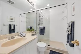 2121 Gulf Shore Blvd N, Naples, FL 34102 - Photo 20