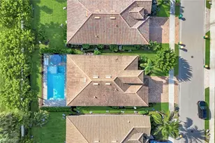 9445 Glenforest Dr, Naples, FL 34120 - Photo 34