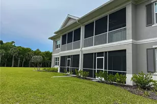 220 Indies Dr E, Naples, FL 34114 - Photo 4