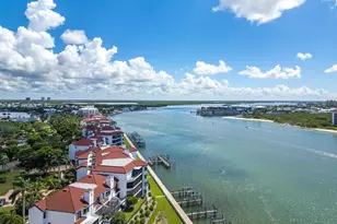 421 La Peninsula Blvd, Naples, FL 34113 - Photo 16