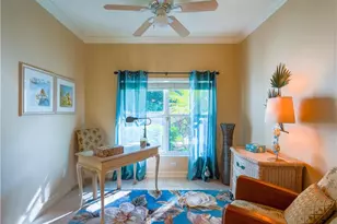 1015 Tarpon Cove Dr, Naples, FL 34110 - Photo 14