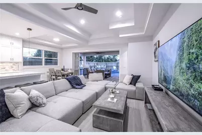 662 105th Ave N, Naples, FL 34108 - Photo 6