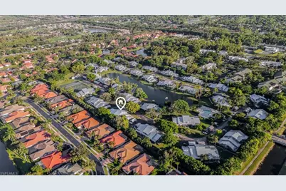 3408 Timberwood Cir #136-0, Naples, FL 34105 - Photo 4