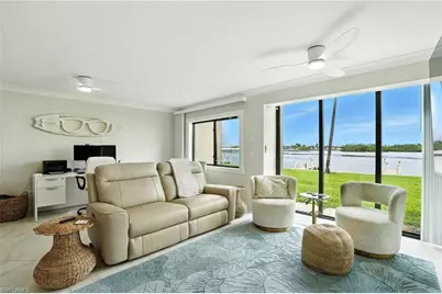 896 Buttonwood Dr #112, Fort Myers Beach, FL 33931 - Photo 1