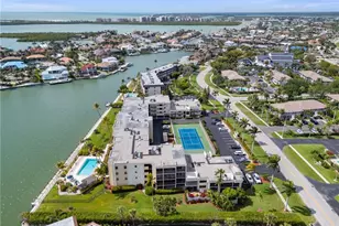 838 W Elkcam Cir, Marco Island, FL 34145 - Photo 24