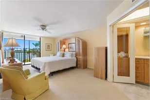 838 W Elkcam Cir, Marco Island, FL 34145 - Photo 12