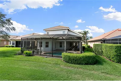 6096 Dogleg Dr, Naples, FL 34113 - Photo 10