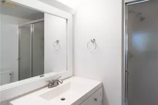 180 Turtle Lake Ct, Naples, FL 34105 - Photo 6