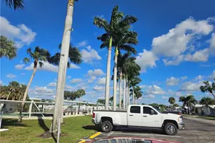 15 Zircon Dr, Naples, FL 34114 - Photo 24