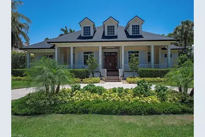 194 4th Ave N, Naples, FL 34102 - Photo 6