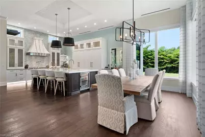 882 Cassena Rd, Naples, FL 34108 - Photo 10