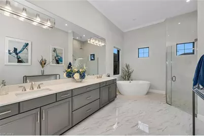 15576 Montello Ln, Naples, FL 34114 - Photo 12