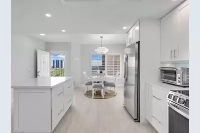 13105 Vanderbilt Dr #606, Naples, FL 34110 - Photo 4